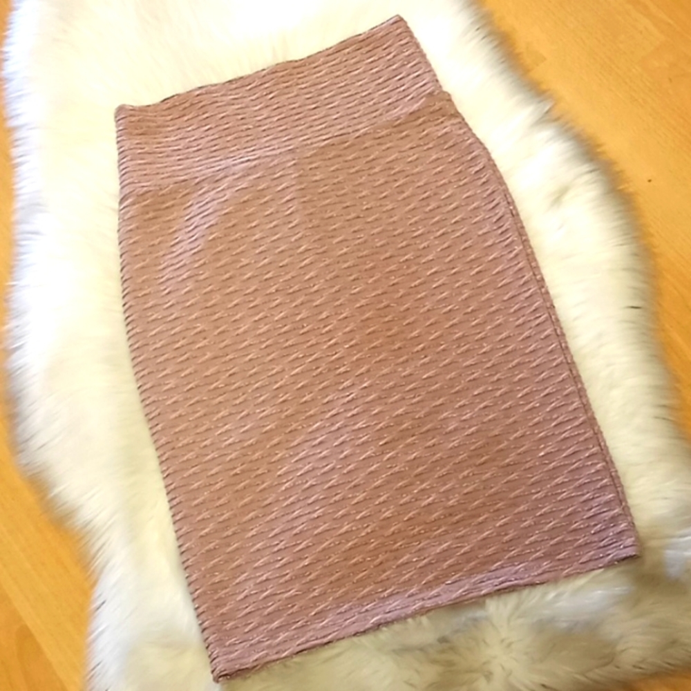LulaRoe Sparkly Luxe Ribbed Cassie Pencil Skirt